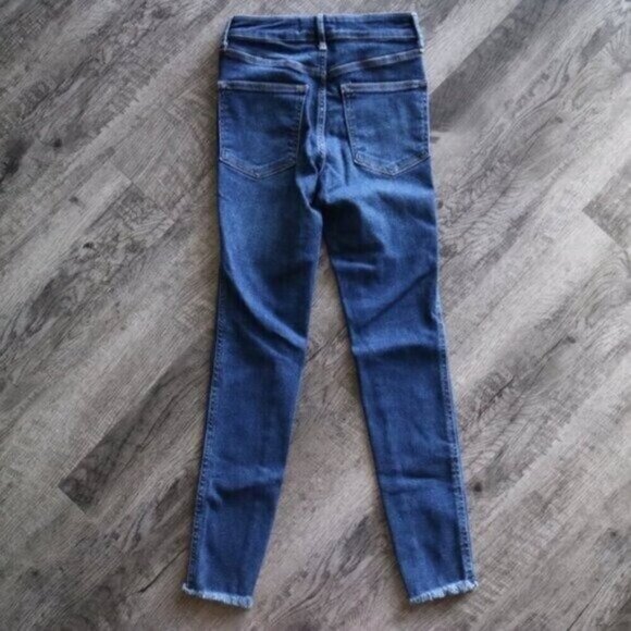 NWT Free People Blue Jeans Size 26 High Rise Skinny Denim Wash Cropped - Picture 7 of 7